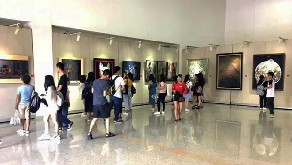 1509011654271229.jpg 展覽現(xiàn)場(chǎng)2.jpg